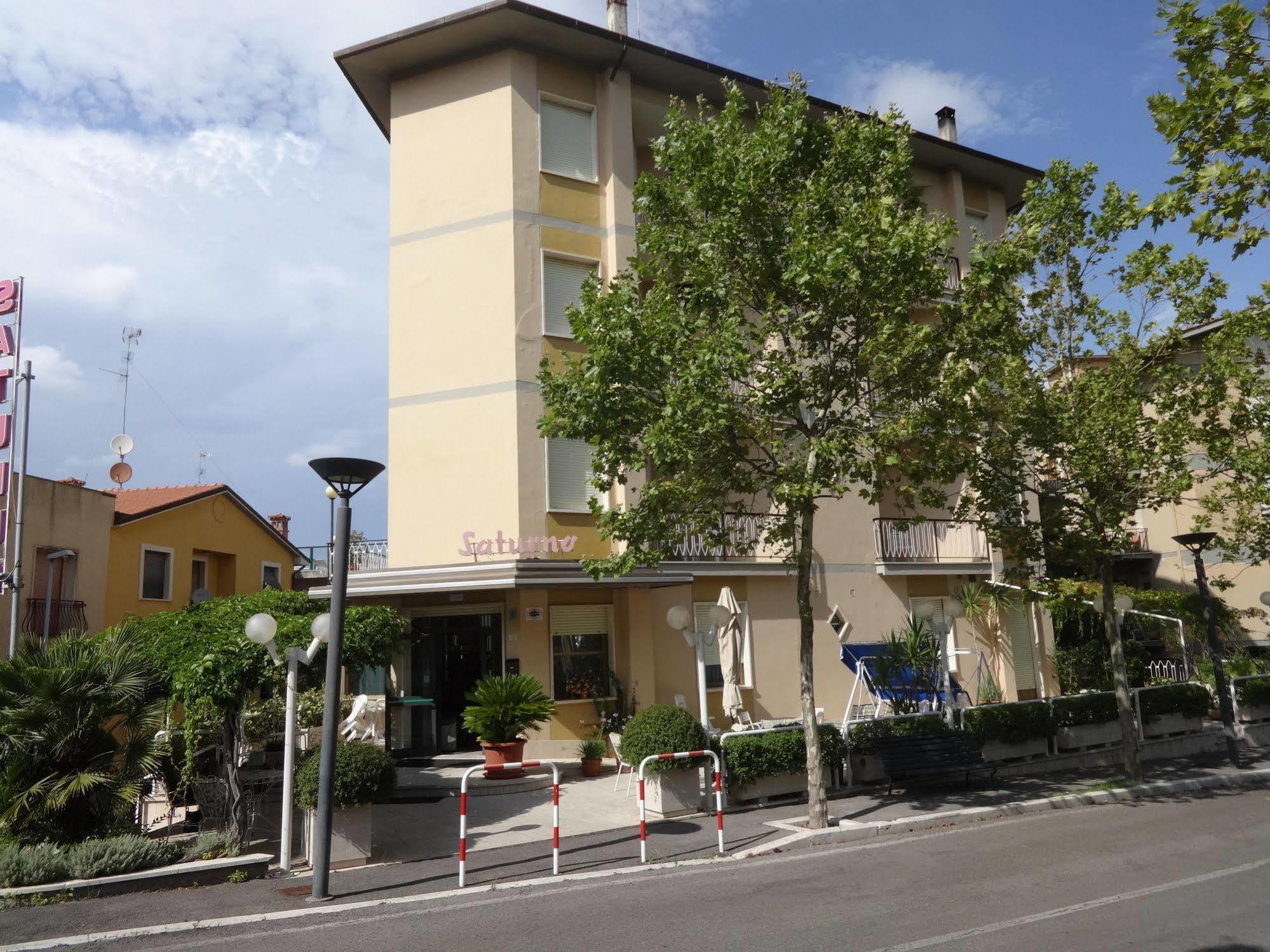 קיאנצ'נו טרמה Hotel Saturno מראה חיצוני תמונה