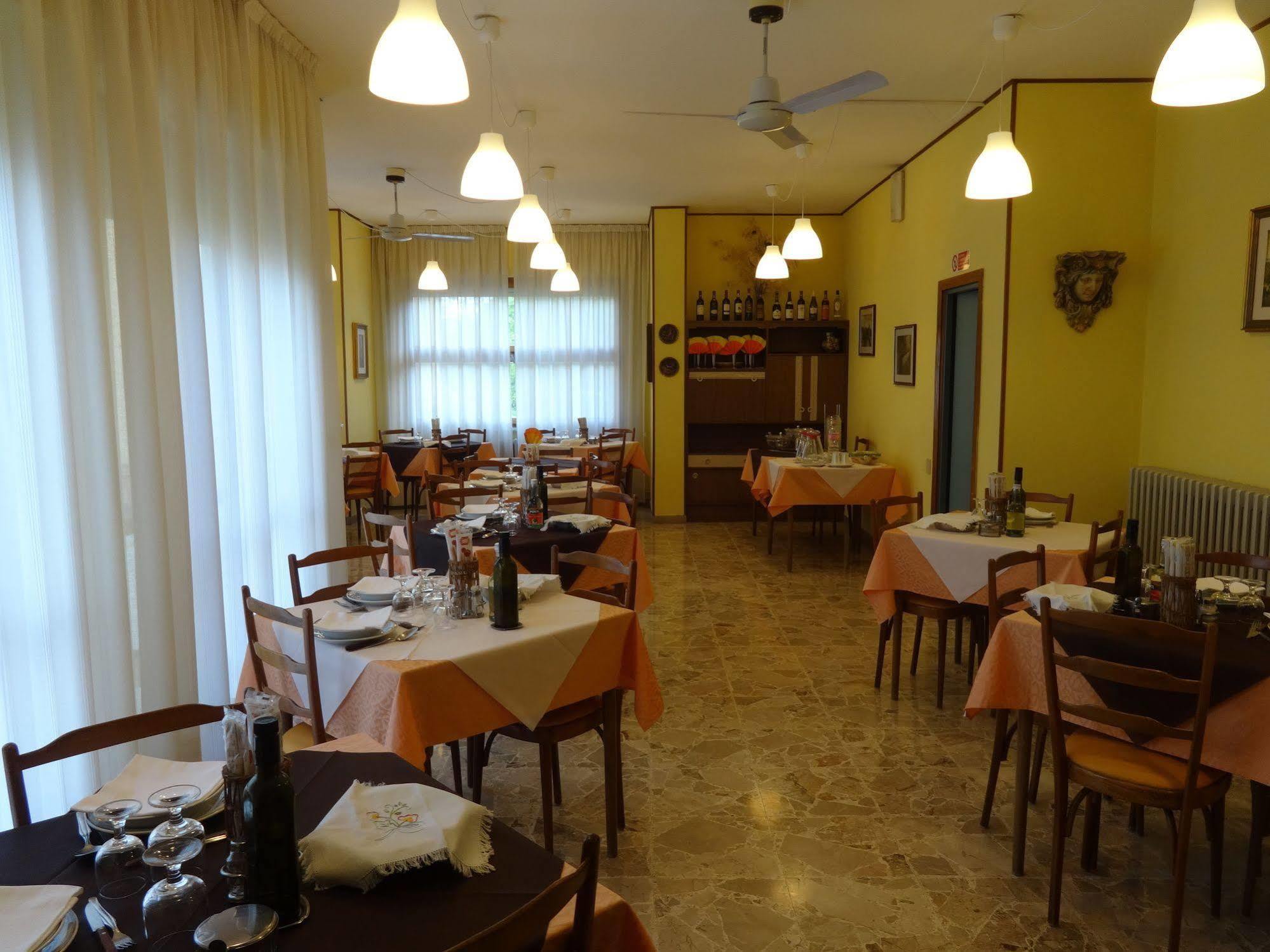 קיאנצ'נו טרמה Hotel Saturno מראה חיצוני תמונה